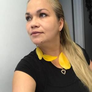 Meet your Posher, Yamilse orisa